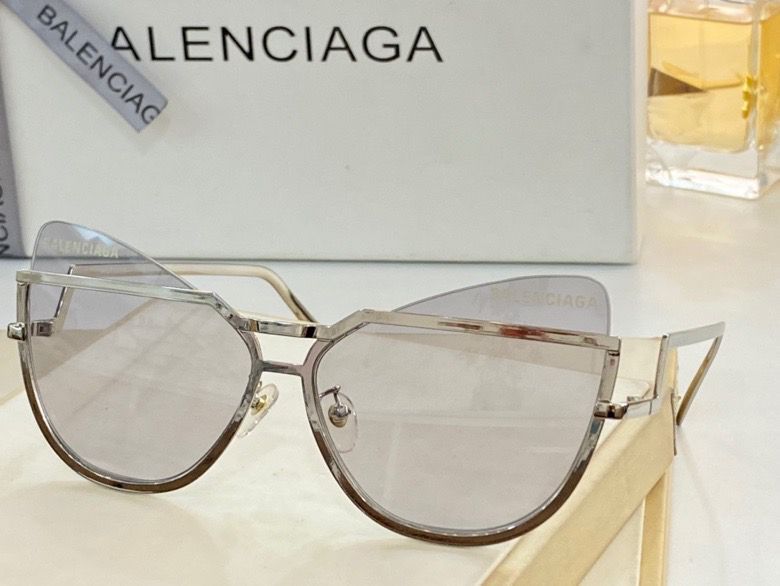 Balenciaga Sunglasses AAA+ ID:20220718-72